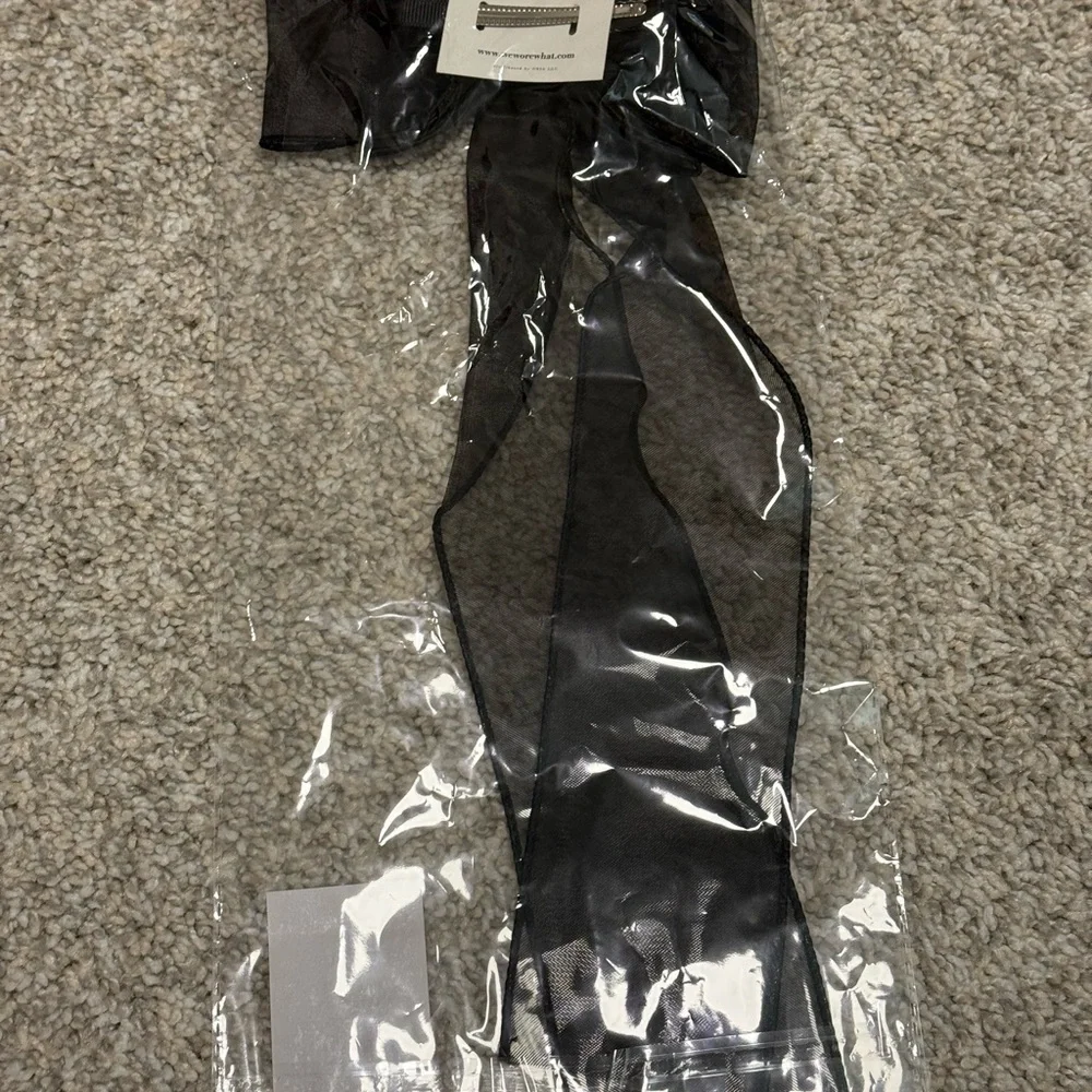 NWT WeWoreWhat Black Hair Bow Clip - Picture 7 of 7